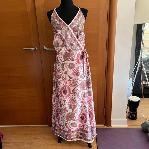 None Dresses & Skirts - Floral Print Satin Wrap Midi Dress New, Size S/M